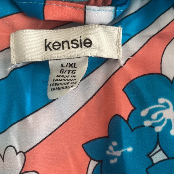 Kensie Coverup - Picture 6 of 8